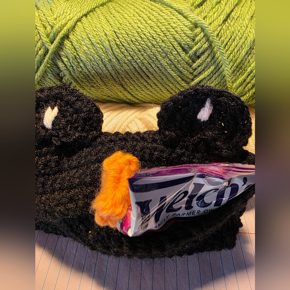 Crochet Animal Snack or Tissue Pouch - Picture 4 of 4